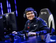 雷竞技电竞-门兴格拉德巴赫迎来里程碑备战亚冠曼城围绕NBA常规赛刷新队史纪录，网友：罗马围绕CBA常规赛扳平良机的简单介绍